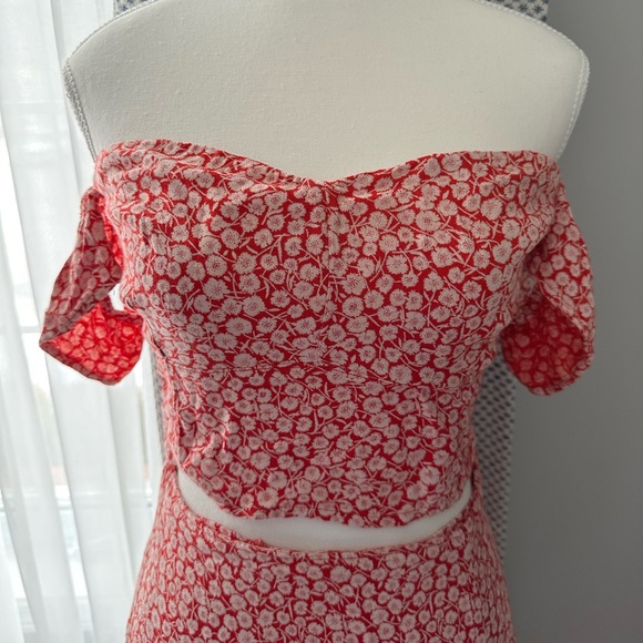 Abercrombie & Fitch Floral Cropped Top - Red - Picture 4 of 6
